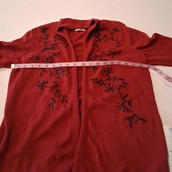 J.Jill Dark Red Floral Cashmere Blend Cardigan Women's Size M - Picture 11 of 15